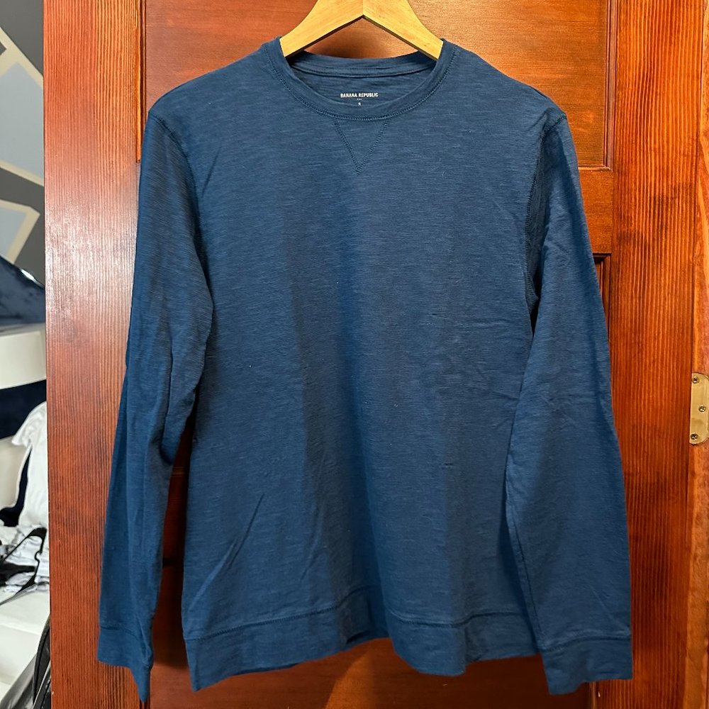 Banana Republic: Men's cotton, blue long sleeve